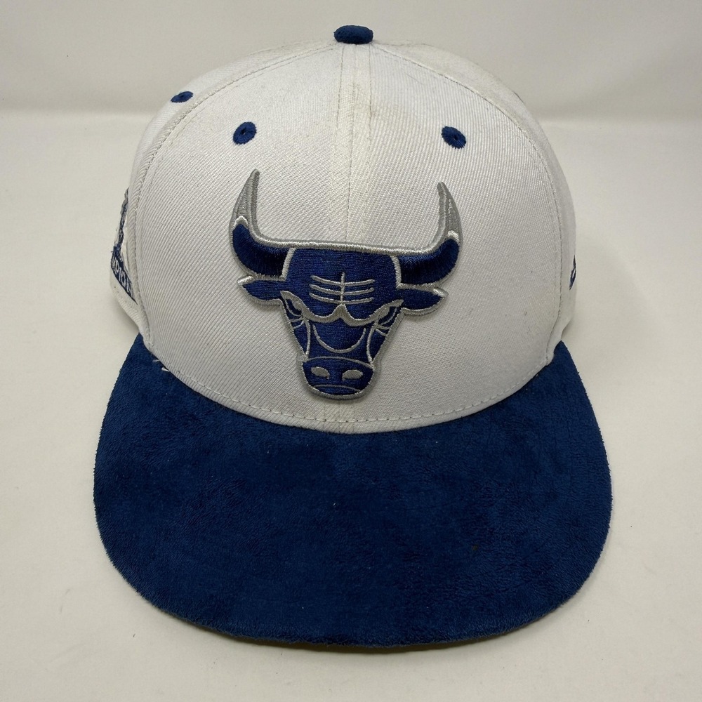 Chicago Bulls Hat Cap Snap Back White Blue Suede 6X Champions New Era